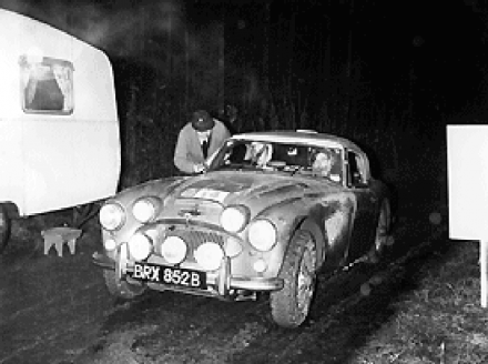 Timo Makinen i Don Barrow – Austin Healey 3000.